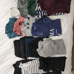 Maternity Clothes Size M